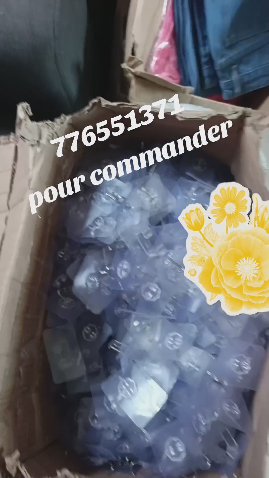 ACCROCHE MURAL MIRACLE SANS PERCER LE MUR (50 à 5000f)